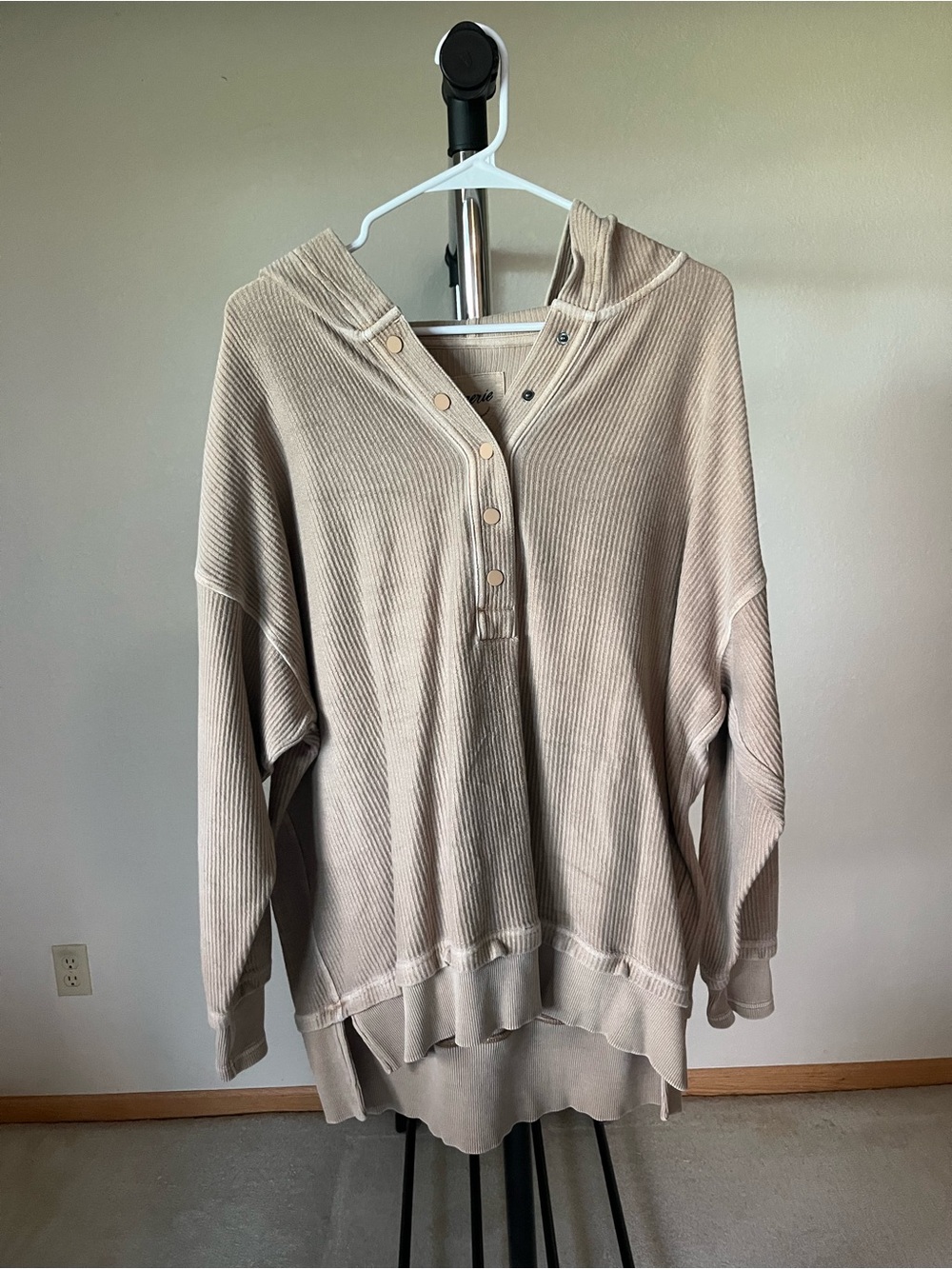 aerie Taupe Ribbed Hooded Henley